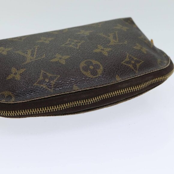 LOUIS VUITTON Monogram Pochette Cosmetic PM Cosmetic Pouch - Picture 5 of 16